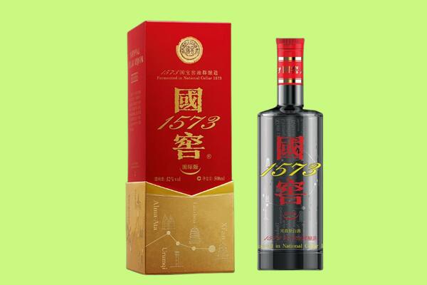 保定市望都回收国窖1573.jpg